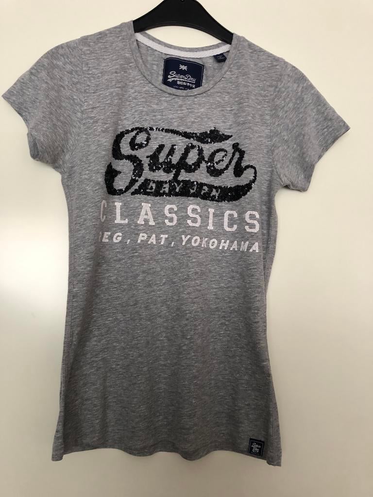 Superdry T-shirt met pailletten - Maat XS, Ophalen of Verzenden, Zo goed als nieuw, Meisje, Shirt of Longsleeve