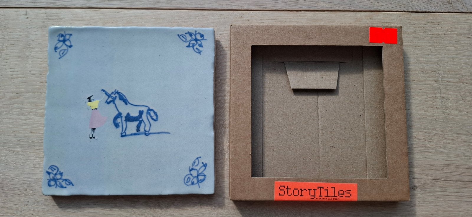 Storytiles - Dame en de Eenhoorn - maat M 13x13, Huis en Inrichting, Woonaccessoires | Wanddecoraties, Ophalen of Verzenden, Nieuw
