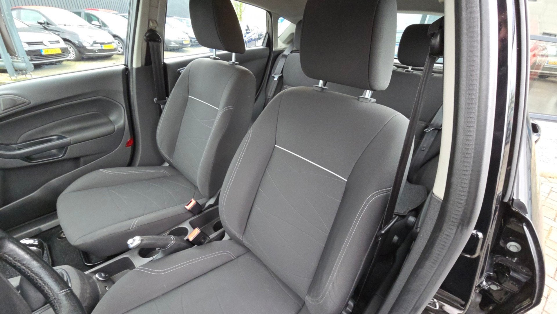 Foto 31 van Ford Fiesta 1.0 Style Ultimate