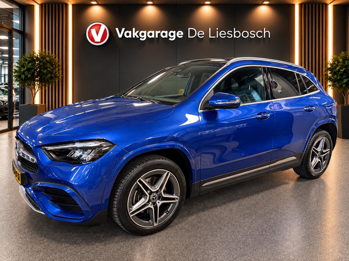 Mercedes-Benz GLA-klasse 250 e PHEV Star Edition AMG Line /, Auto's, 12 maanden, Blauw, Emergency brake assist, 163 pk