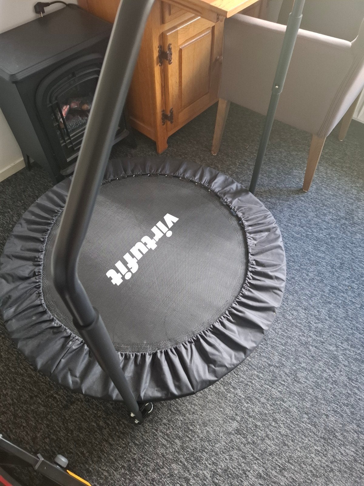 VirtuFit Fitness Trampoline met Steun - Zo goed als nieuw, Ophalen, Zo goed als nieuw, Buik, Overige typen