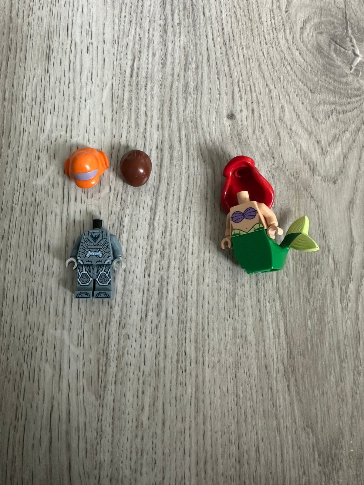 Lego minifig onderdelen, Ophalen of Verzenden, Zo goed als nieuw