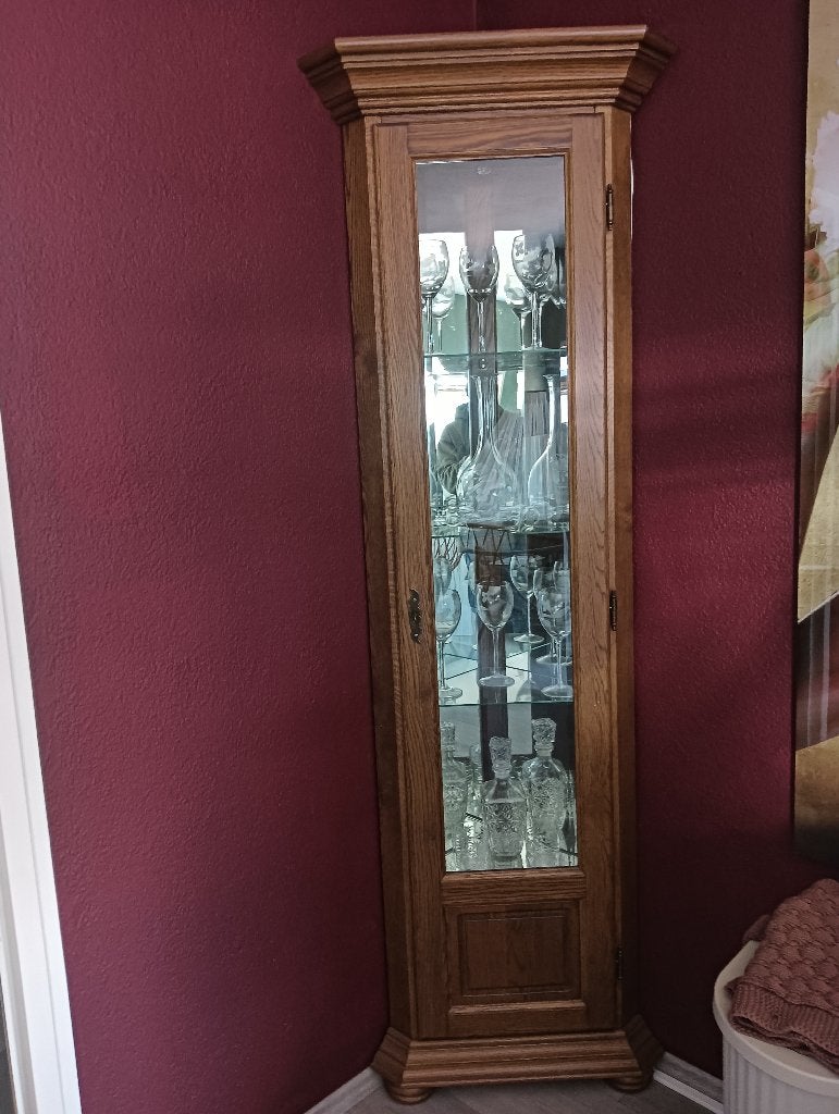 antieke hoek vitrine kast (eiken) - eenmalig maar 100 euro, Ophalen, Met deur(en), Eikenhout, 50 tot 100 cm