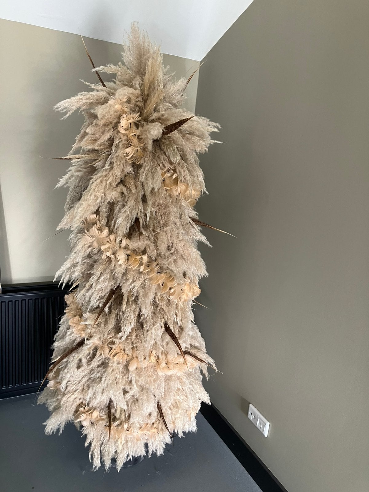 Handgemaakte Decoratieve pampuskerstboom met Fazantenveren, Ophalen, Meerkleurig, Overige stijlen, Nieuw