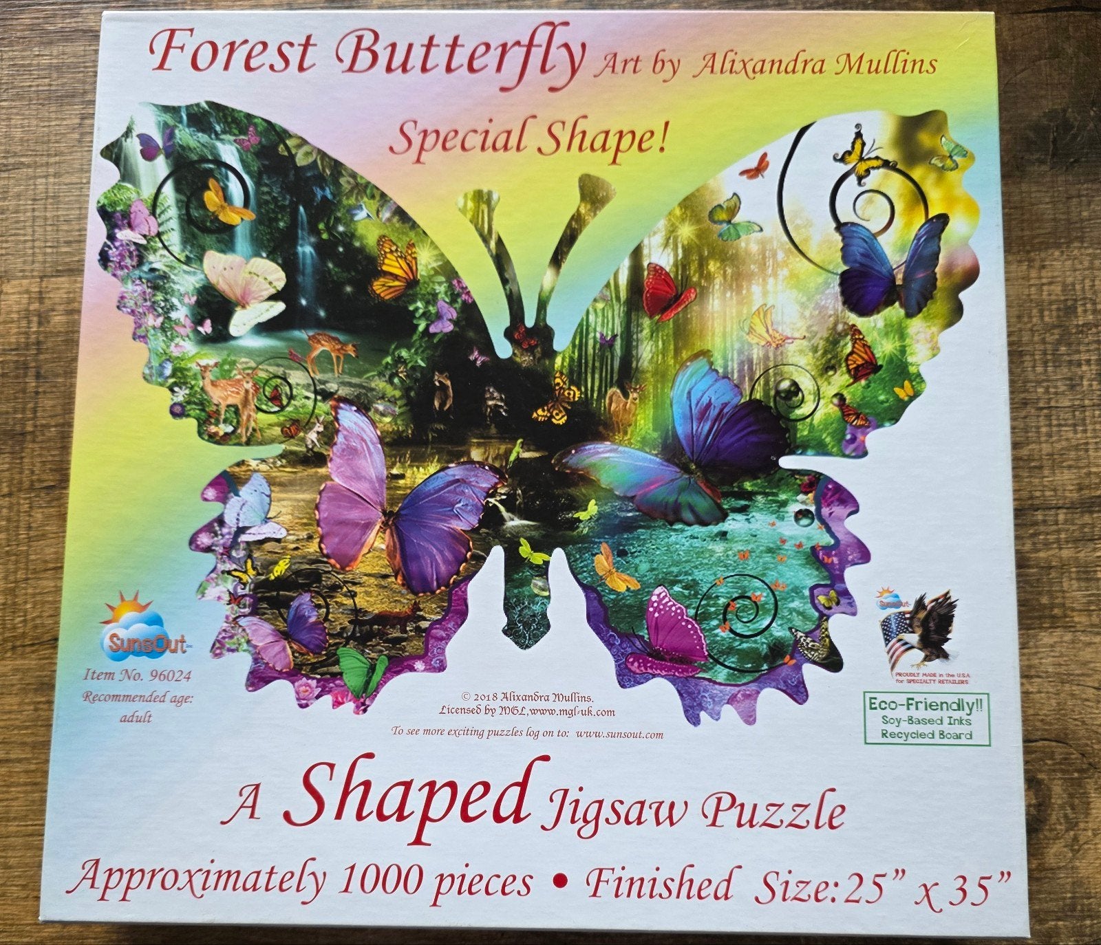 SunsOut Foreat Butterfly, Hobby en Vrije tijd, Ophalen of Verzenden, 500 t/m 1500 stukjes, Zo goed als nieuw
