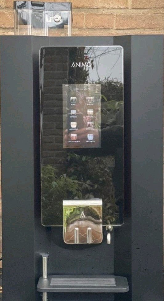 Animo touch OptiBean bonen machine, Witgoed en Apparatuur, Koffiezetapparaten, 10 kopjes of meer, Ophalen, Zo goed als nieuw, Koffiemachine