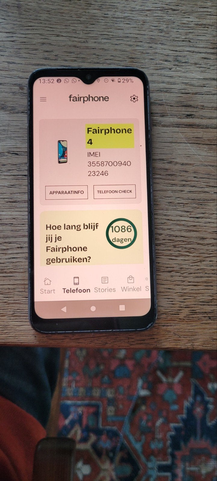Fairphone 4  gebruikt . met splinternieuw hoesje, Gebruikt, Overige modellen, Ophalen of Verzenden, Zonder simlock