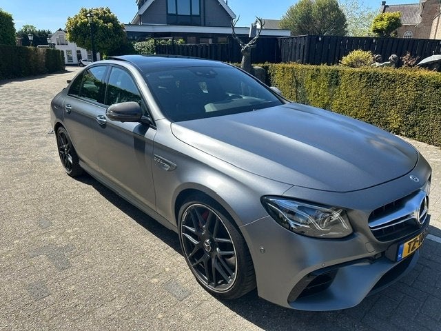Mercedes-Benz E-Klasse E63 AMG S 612pk 4MATIC+ Speedshift, Auto's, Automaat, Lichtsensor, Zwart, 12 cilinders