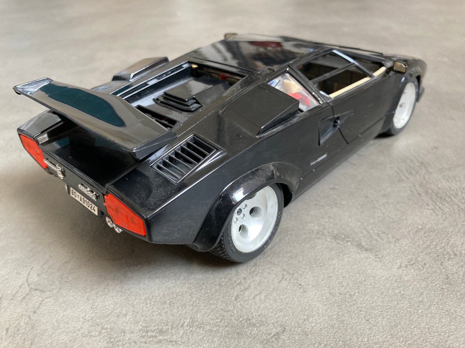 Foto 9 van Bburago 1:18 Schaalmodellen