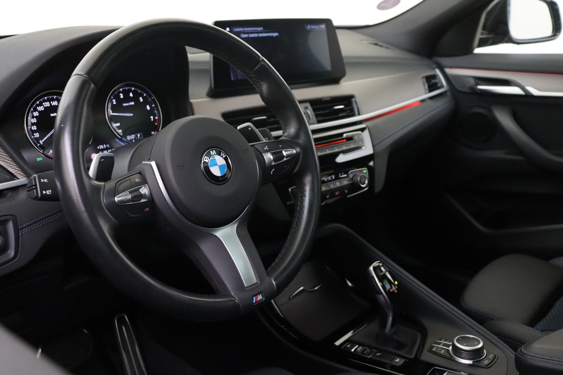 BMW X2 M35i Automaat / Panoramadak / Sportstoelen / Head-Up, Gebruikt, 4 cilinders, Bedrijf, Vierwielaandrijving