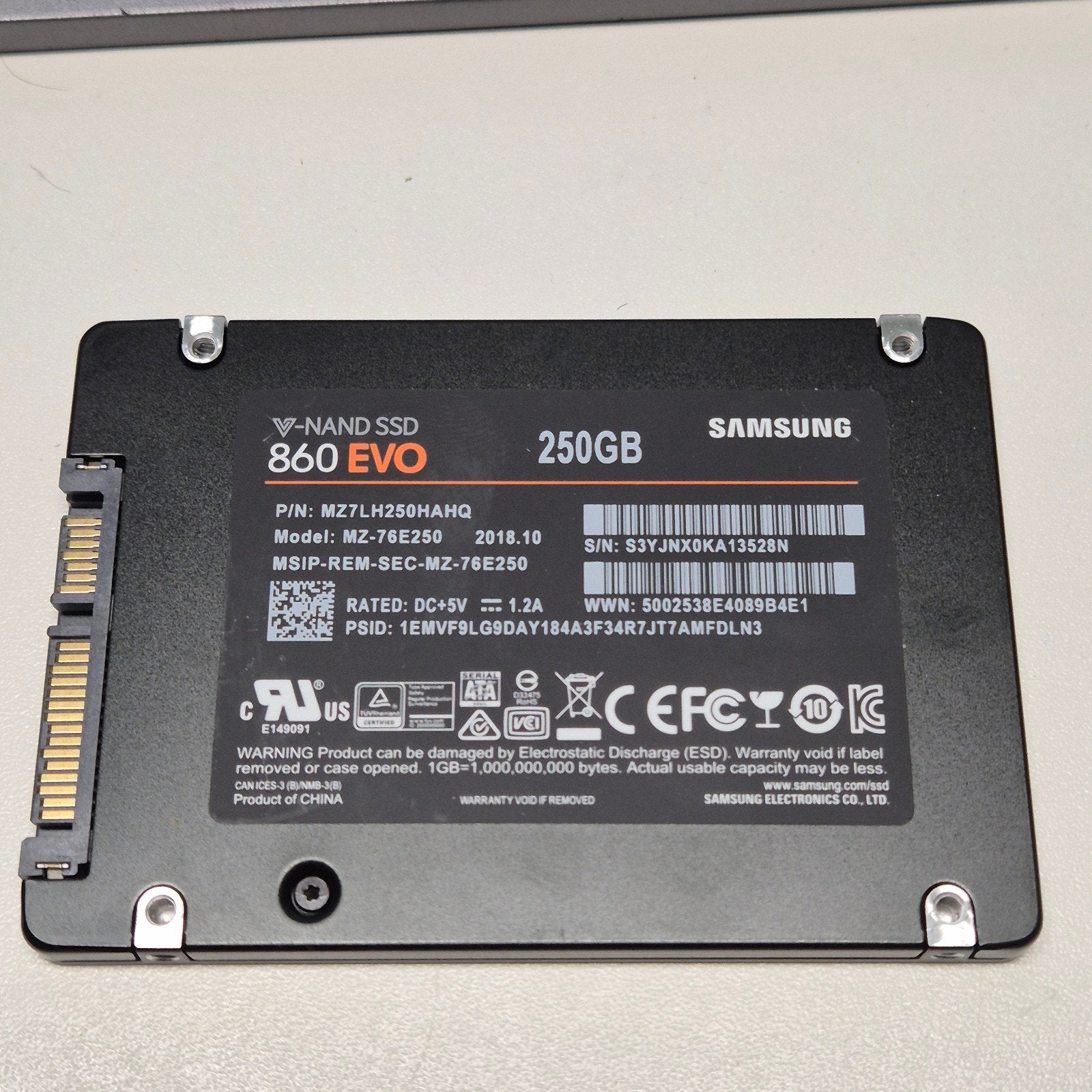Samsung 860 EVO 250GB SSD 2,5" Sata, Computers en Software, Harde schijven, Intern, Gebruikt, 256GB, Verzenden