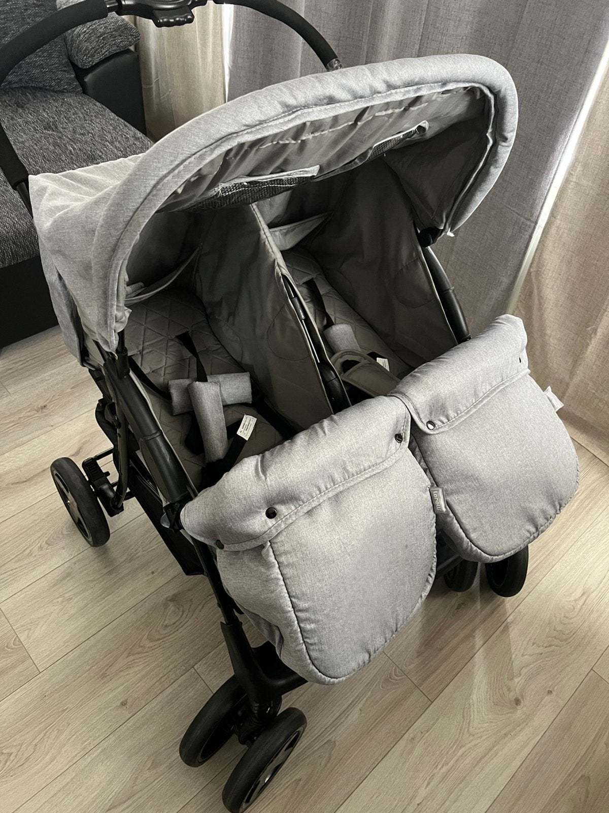 Lorelli Twin Tweelingbuggy – Zeer nette staat, Ophalen, Zo goed als nieuw, Zonnekap