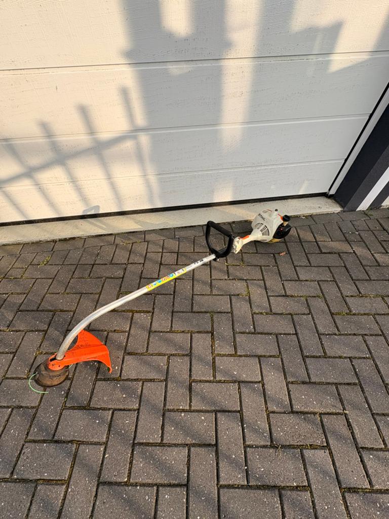 Stihl FS38 bosmaaier, Ophalen, Gebruikt, 10 tot 30 cm, Benzine