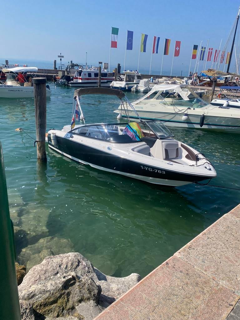 Regal 1900 Volvo Penta 4.3 V6 225 PK, Watersport en Boten, Speedboten, Gebruikt, 3 tot 6 meter, Benzine, 200 pk of meer, Polyester