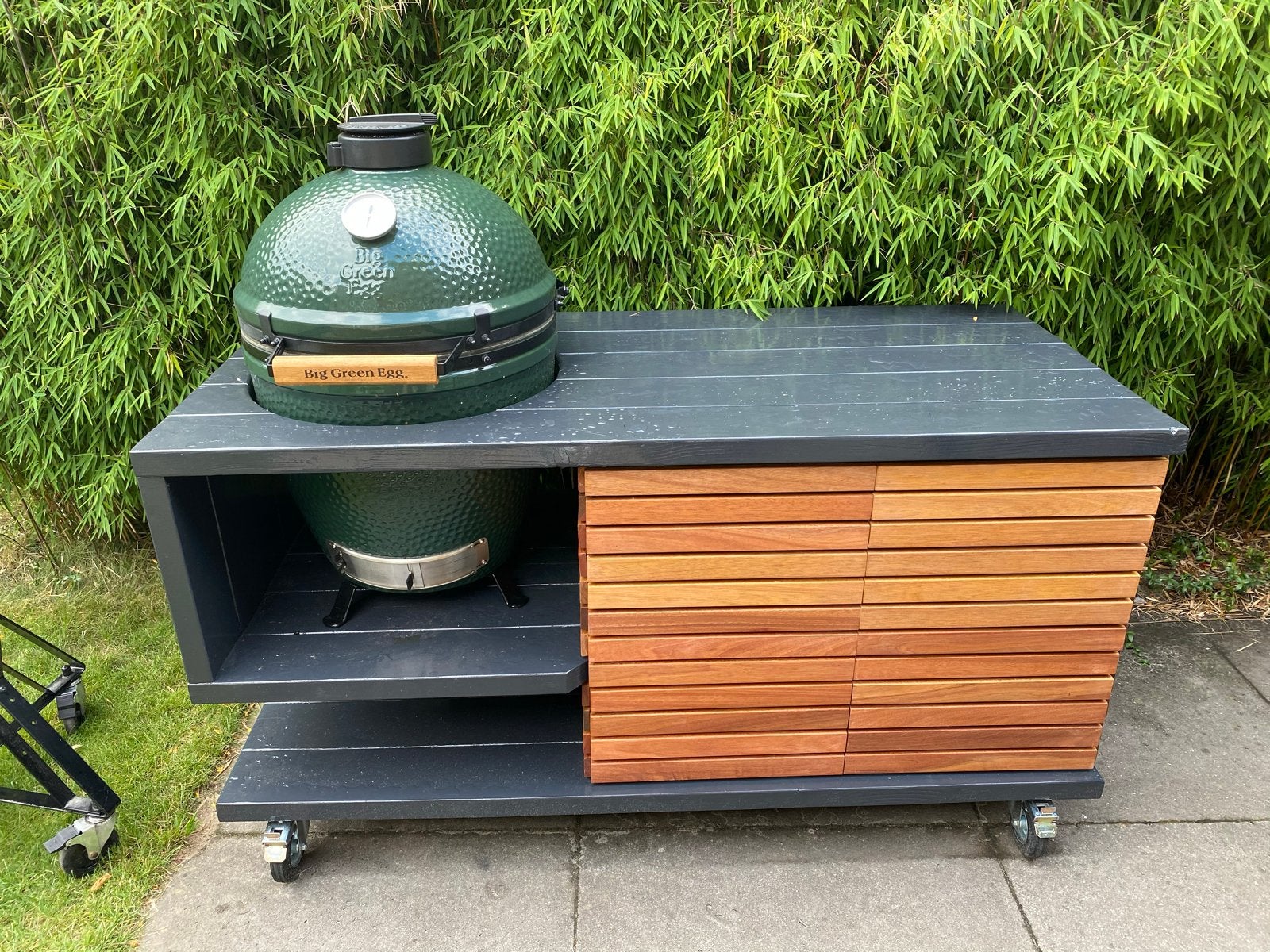 Houten buitenkeuken voor kamado (zonder kamado), incl. hoe s, Ophalen, Gebruikt, Houtskool