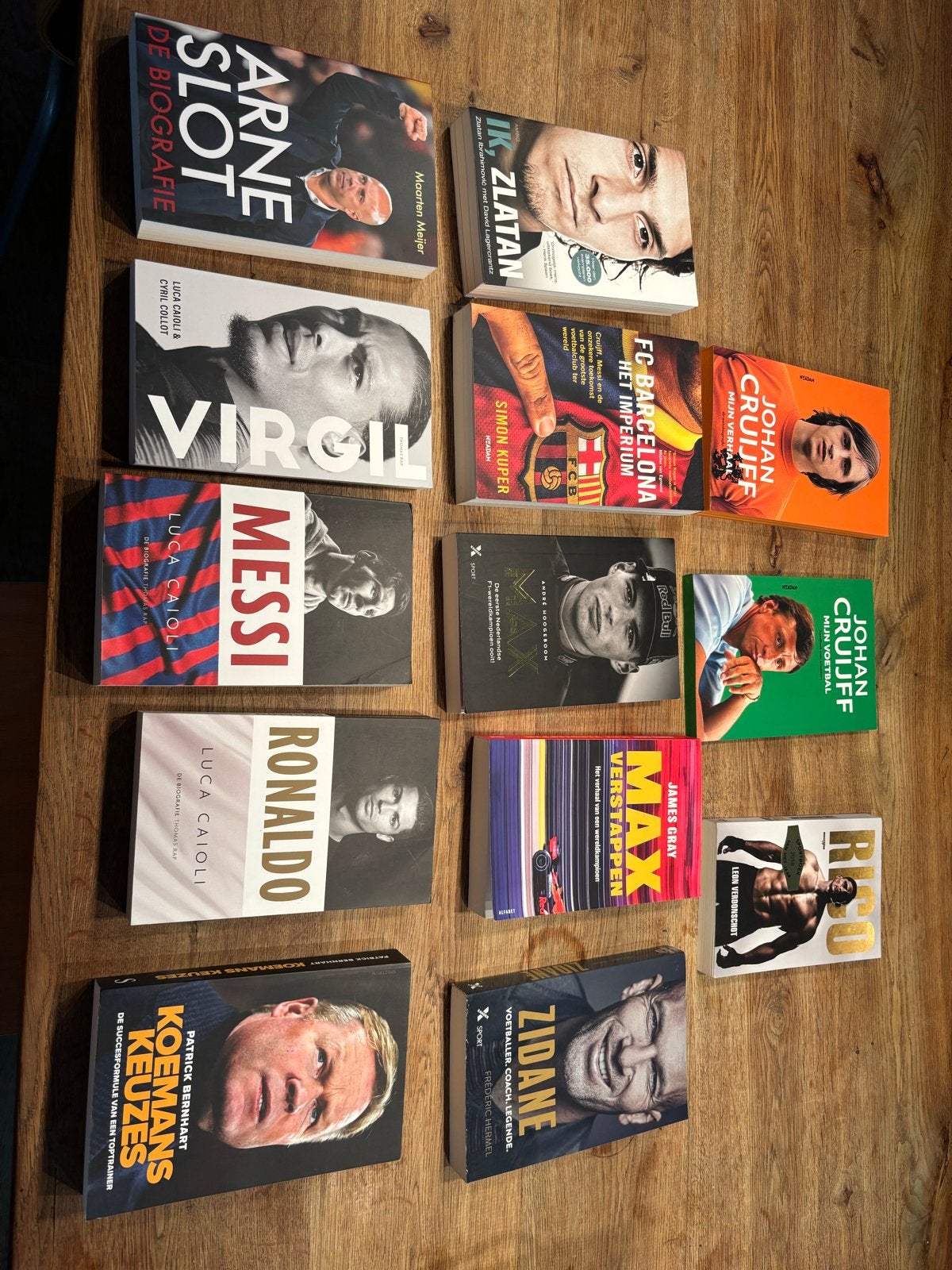 Sportboeken collectie: Voetbal, F1, Vechtsport biografieën, Boeken, Sportboeken, Ophalen of Verzenden, Zo goed als nieuw, Overige sporten
