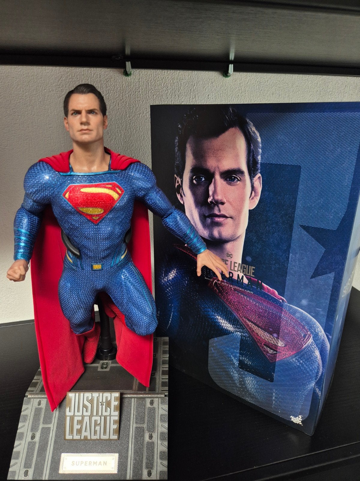 Hot Toys Justice League Superman, Ophalen of Verzenden, Zo goed als nieuw