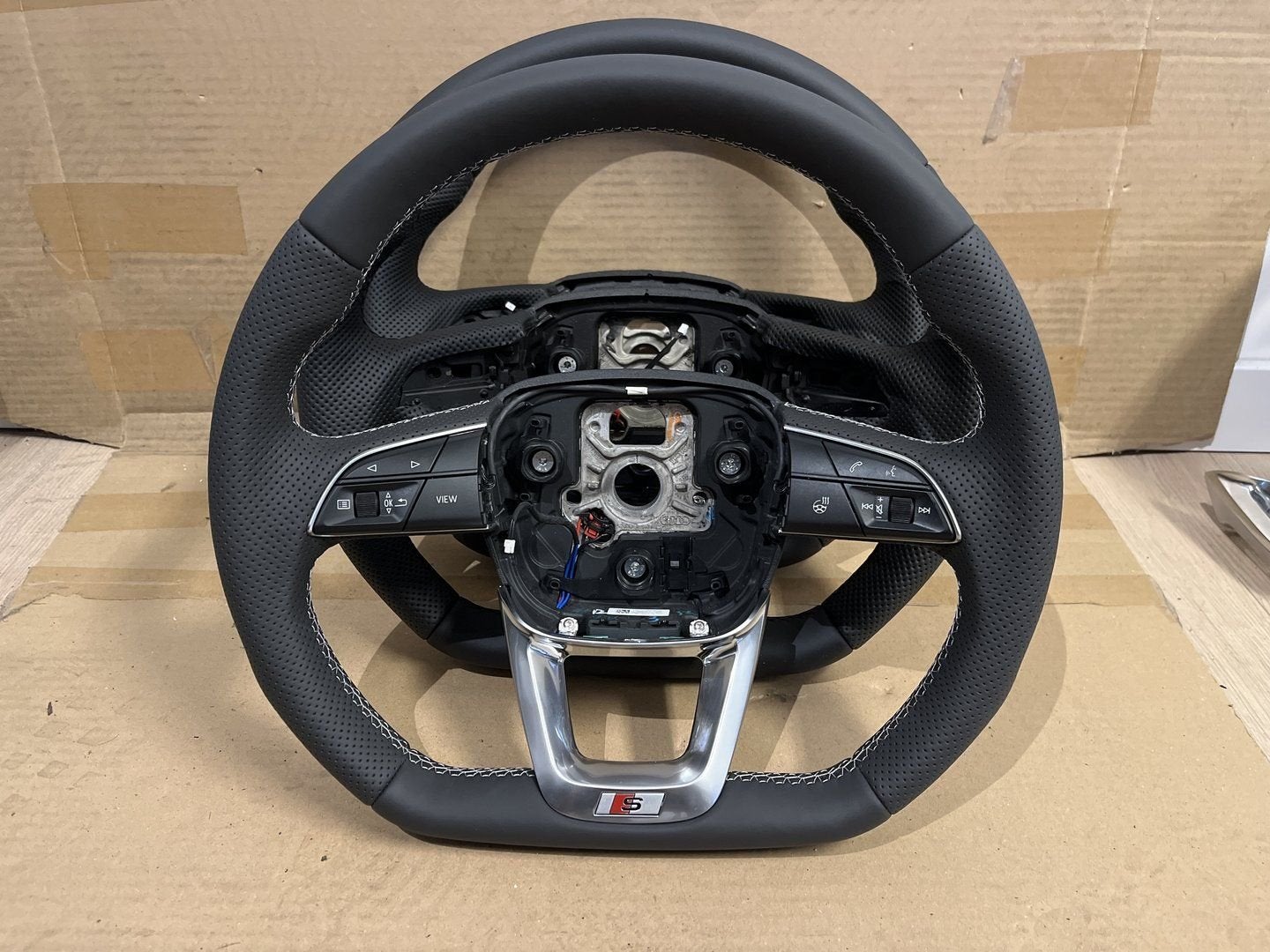 Q7 q8 sline stuurwiel verwarmd, Auto-onderdelen, -, -, Nieuw, -