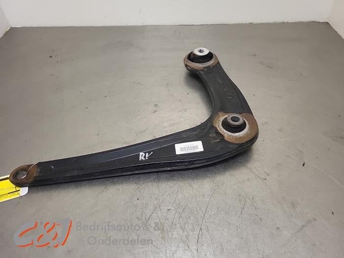 Draagarm rechts-voor van een Opel Vivaro, Gebruikt, -, -, Opel