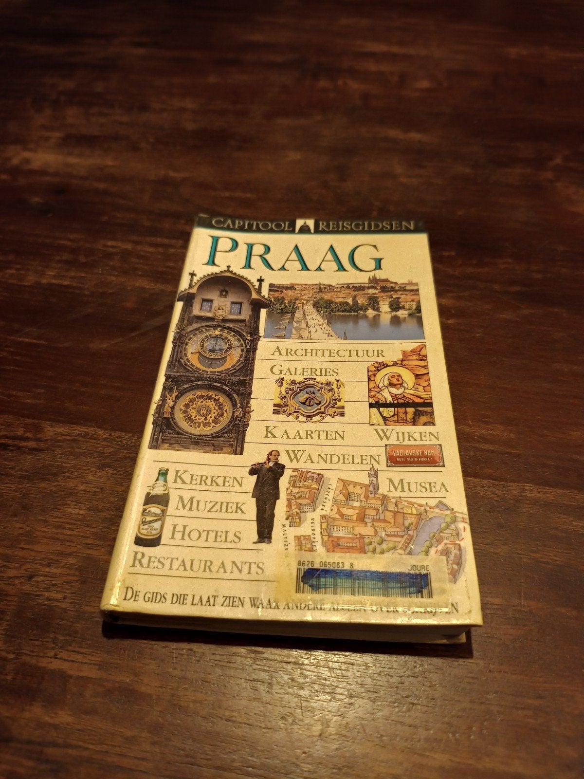 Capitool reisgids Praag, Capitool, Europa, Reisgids of -boek, Ophalen