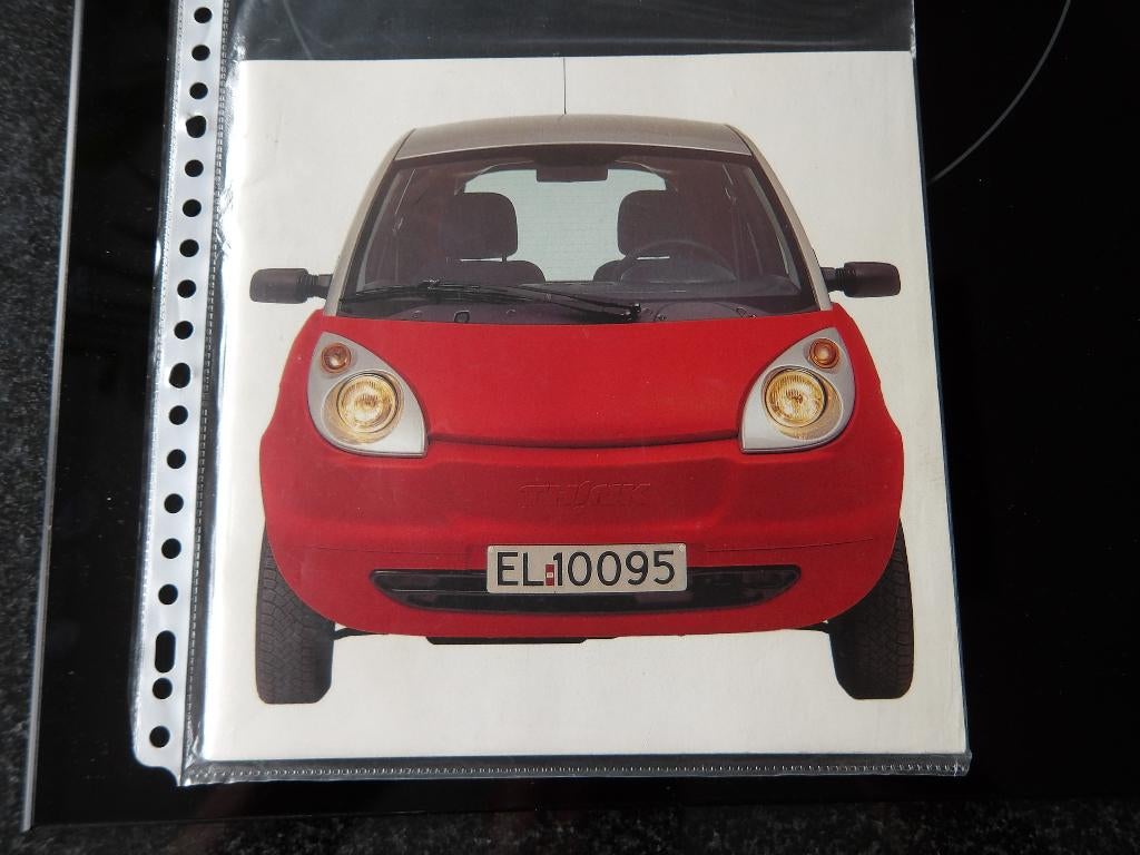 Folder THINK by Ford Company, Verzenden, Zo goed als nieuw, Ford