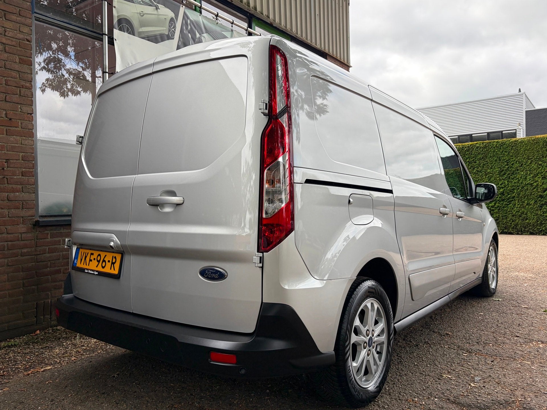 Ford Transit Connect 1.5 EcoBlue L2 Sport|Automaat|3-zits|ke, Gebruikt, Euro 6, 4 cilinders, Leder en Stof