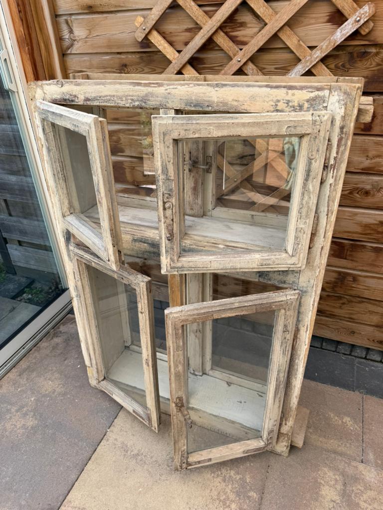 Brocante doorgeef apothekerskast, Ophalen
