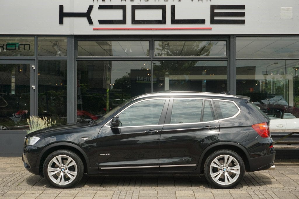 BMW X3 xDrive35i High Executive | pano | trekhaak, Auto's, BMW, Automaat, Gebruikt, 2000 kg, Automatische klimaatregeling