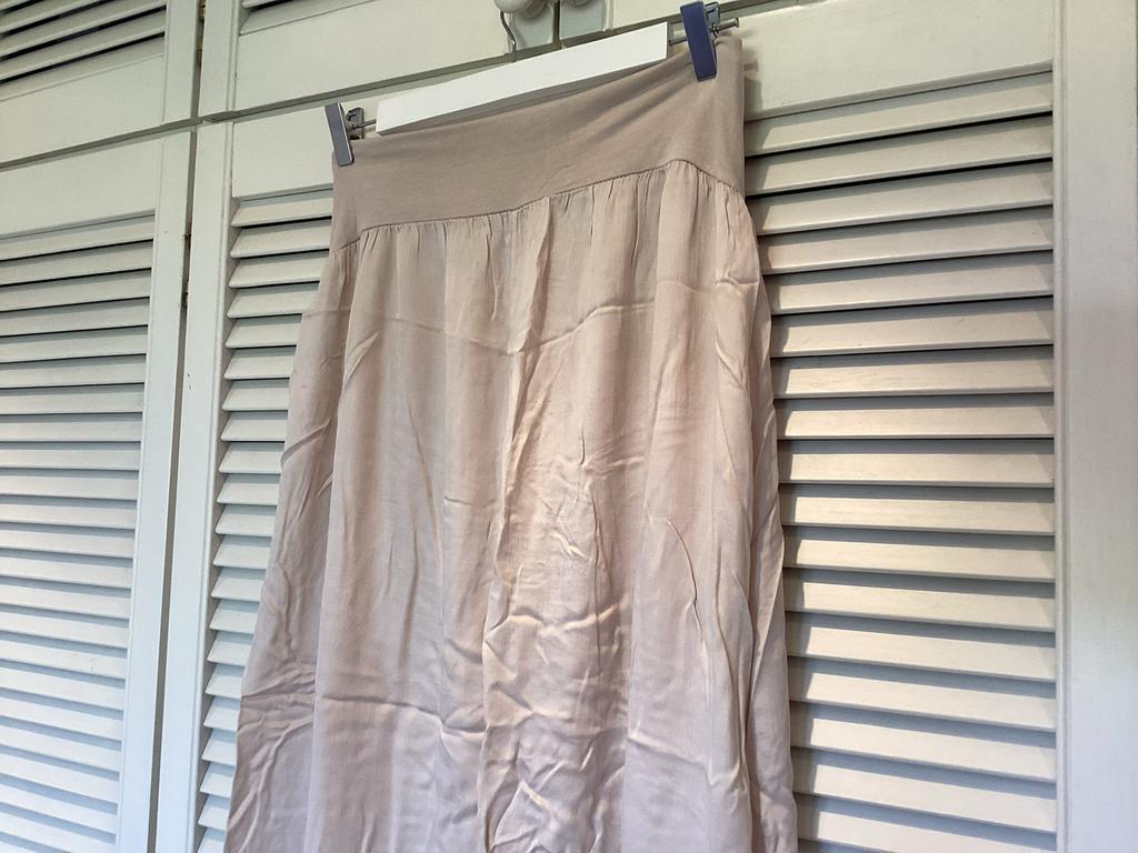 Lange rok van Zara met elastieken boord, Maat 38/40 (M), Beige, Ophalen of Verzenden, Gedragen