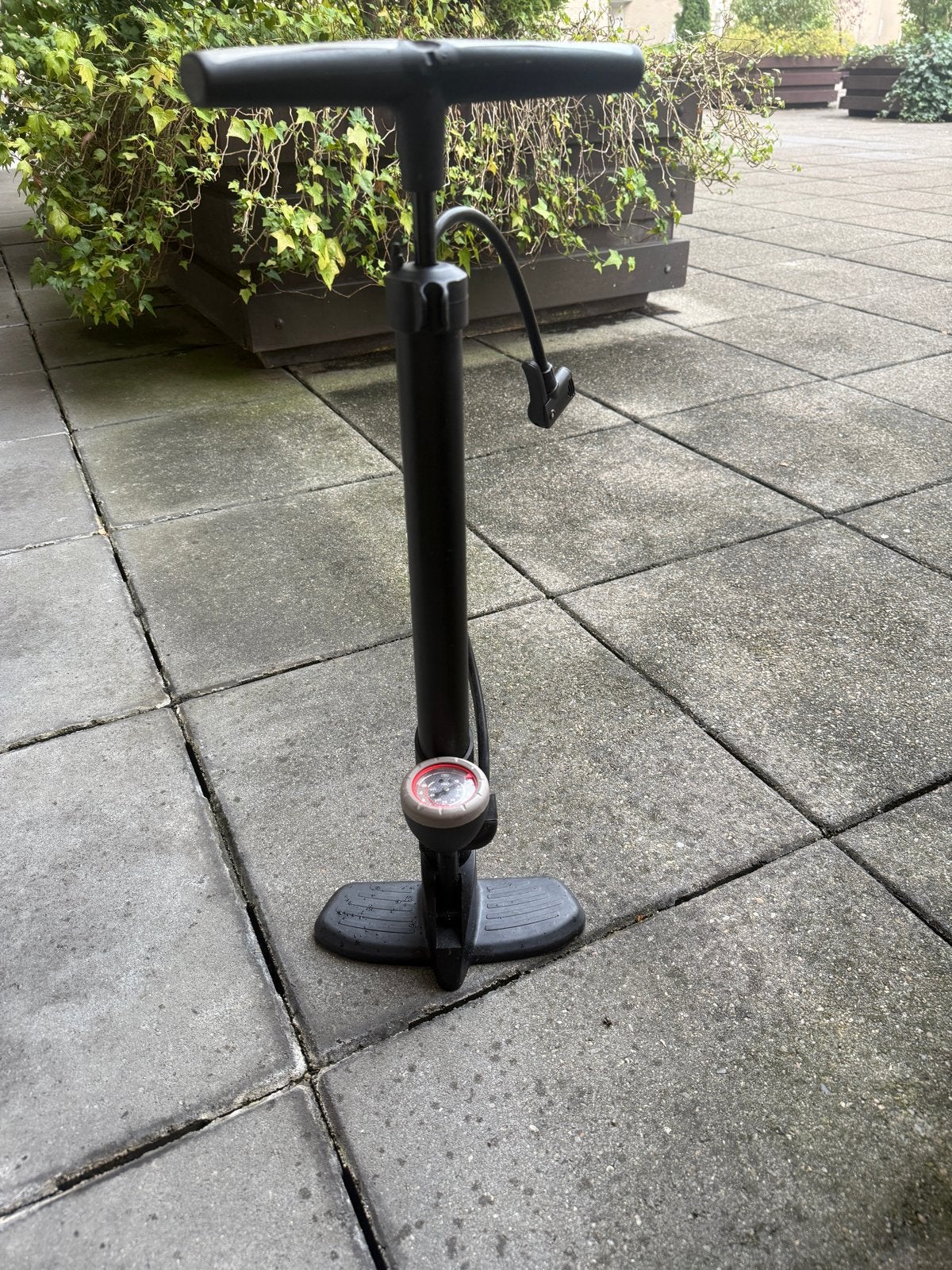 Fietspomp met drukmeter - Zo goed als nieuw, Ophalen, Drukmeter, Zo goed als nieuw