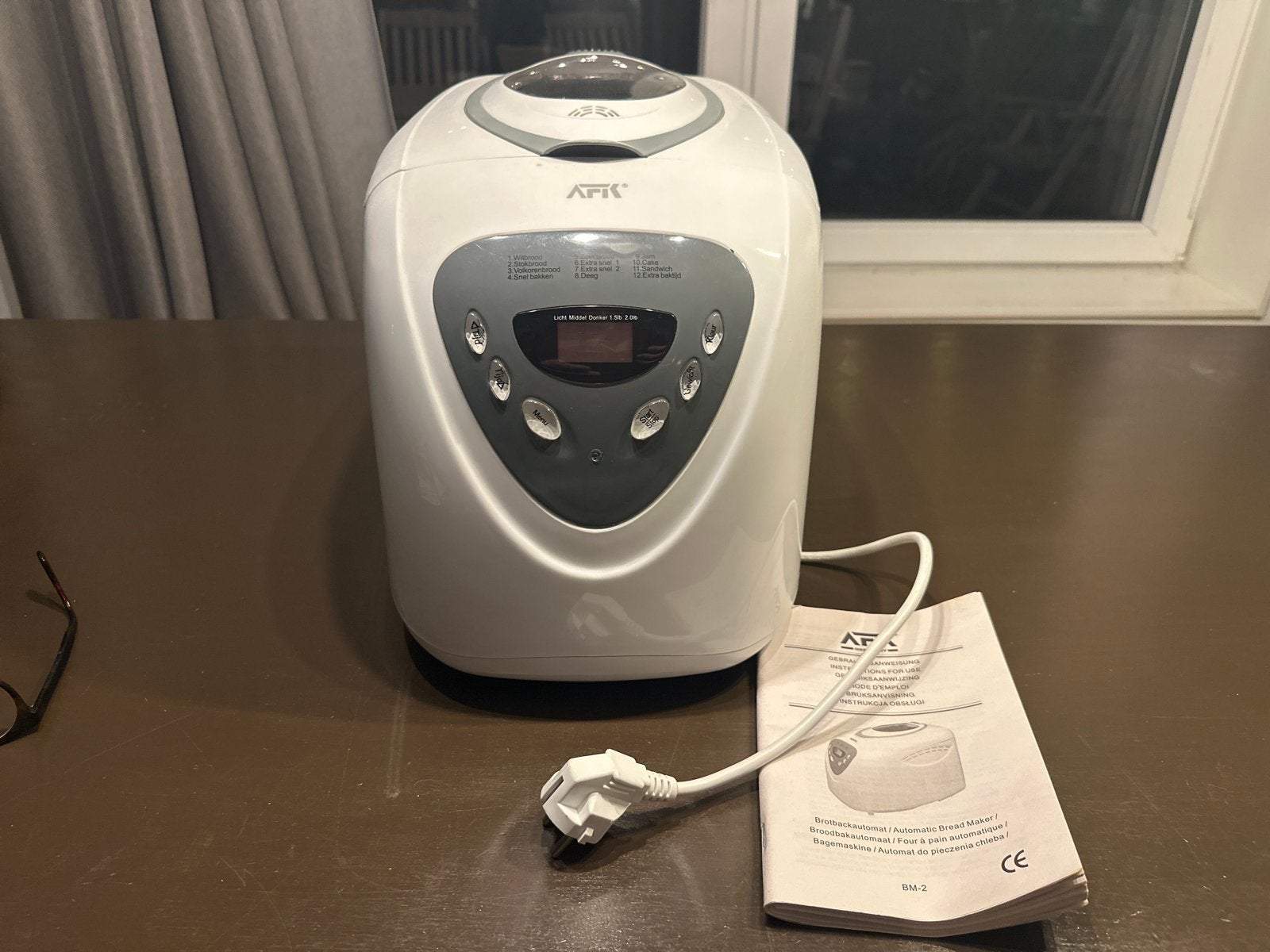 AFK Broodbakmachine BM-2 met 12 programma's en timer, 800 tot 1200 gram deeg, Zo goed als nieuw, Kijkvenster, Ophalen