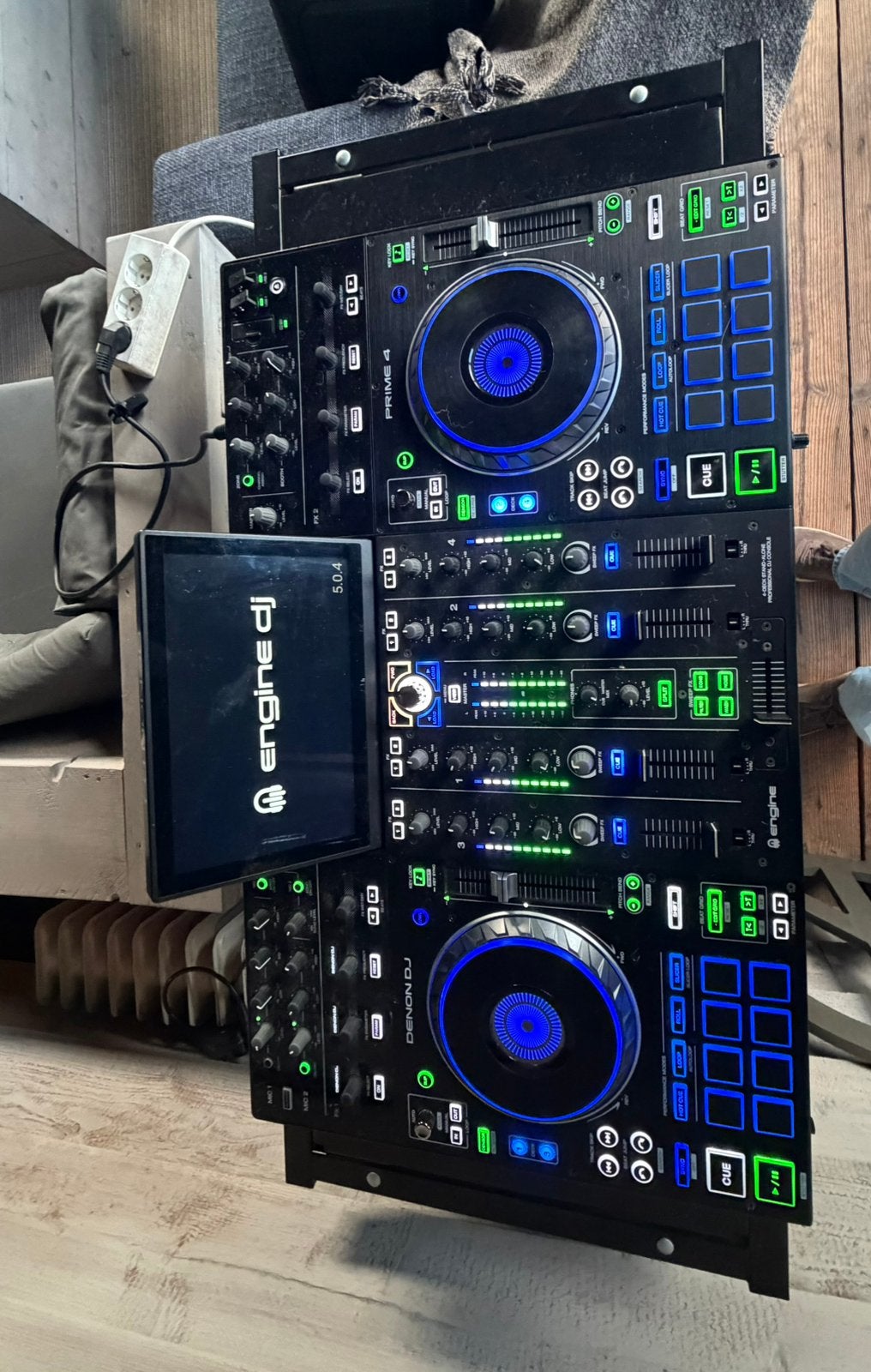 Denon DJ Prime 4+