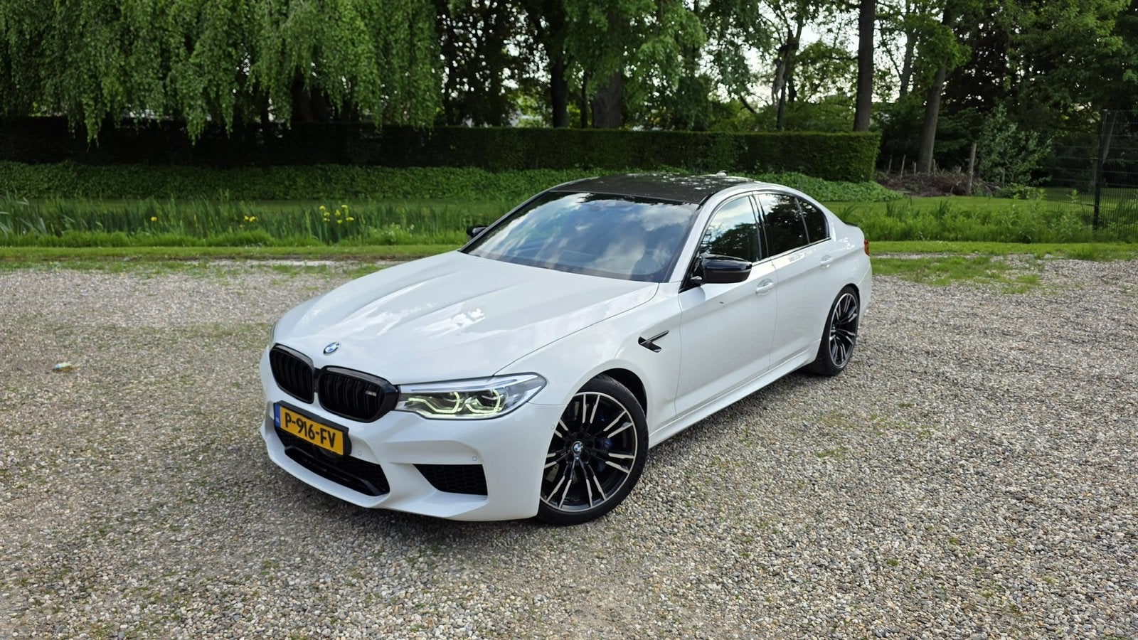 BMW 5-Serie M5 Competition 627pk Xdrive, Auto's, Automaat, Dealer onderhouden, Lichtsensor, 2000 kg