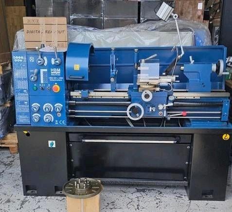 HBM metaaldraaibank 400 x 1000 DRO 400 Volt, Ophalen, Zo goed als nieuw, Metaaldraaibank, 1000 mm of meer