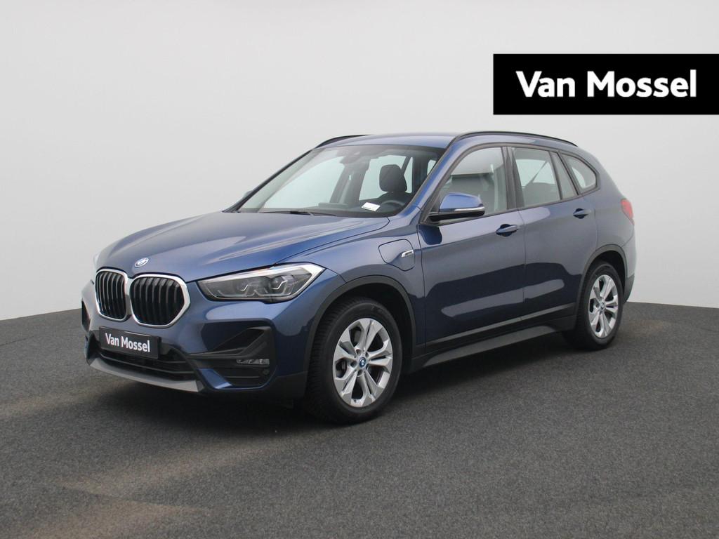 BMW X1 xDrive25e Executive | HEAD UP DISPLAY | ACHTERUITRIJC, Auto's, BMW, Bedrijf, Te koop, X1, 4x4, Digitale radio-ontvangst