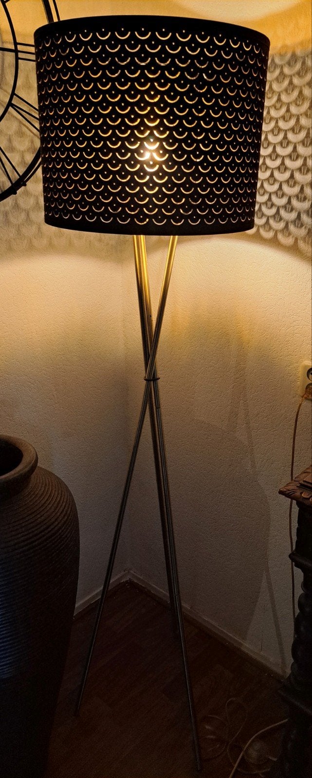 driepoots lamp met kap, Ophalen, Gebruikt