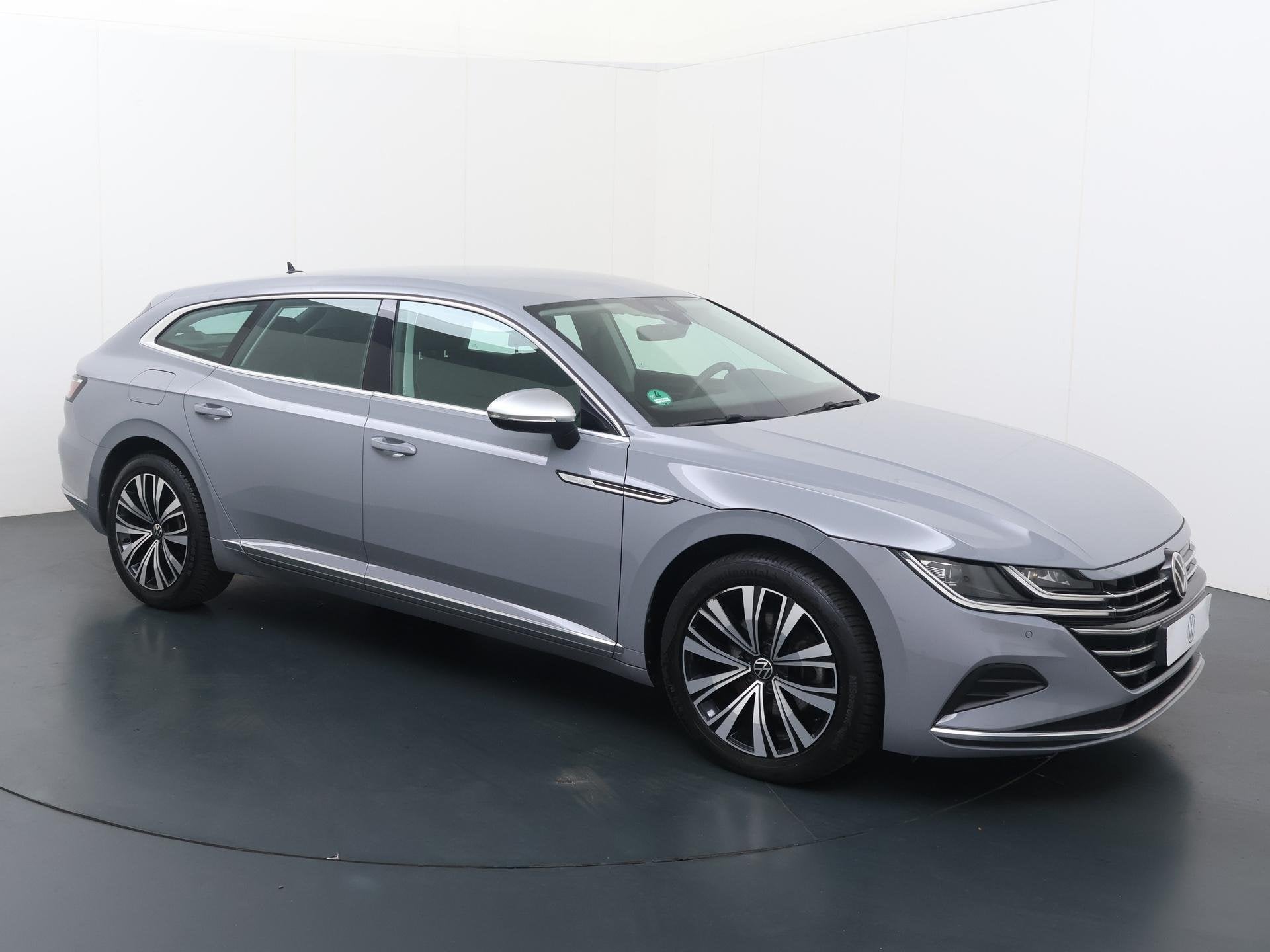 Volkswagen Arteon Shooting Brake 1.4 TSI eHybrid Elegance Bu, 12 maanden, Arteon, Gebruikt, Leder en Stof