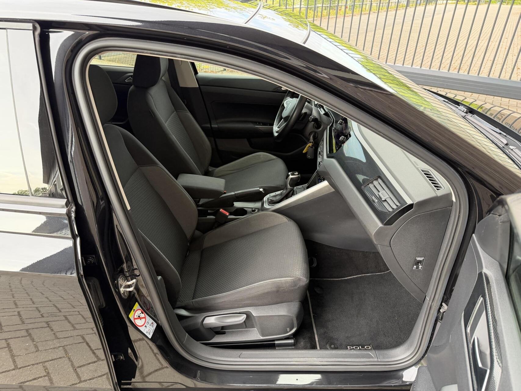 Foto 27 van Volkswagen Polo 1.0 TSI Style | PANORAMADAK | CAMERA