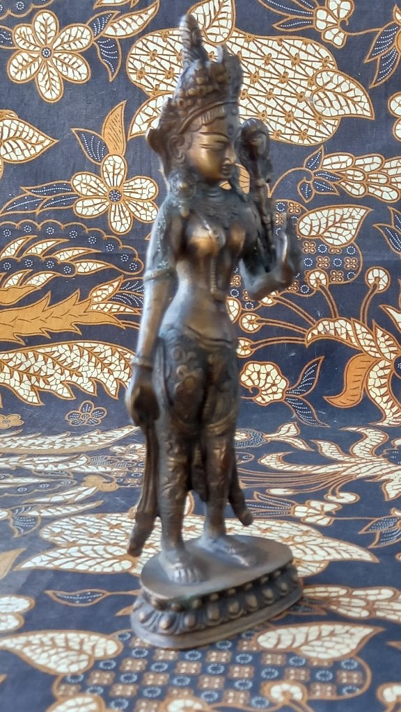 Mooi zwaar antiek brons beeld uit India van een Devi 29,8 cm, Antiek en Kunst, Handgemaakt, India, Ophalen of Verzenden, Brons