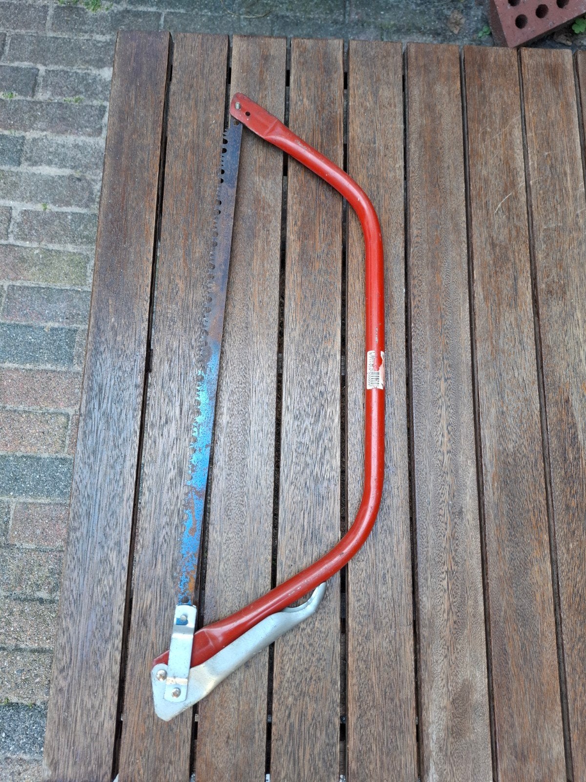 Gebruikte handzaag met rood frame, Ophalen of Verzenden, Gebruikt, Zaag, Overige merken