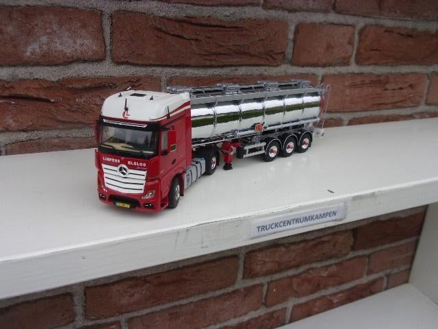 WSI  Mercedes c Benz  MP4  van  Limpens., Hobby en Vrije tijd, Modelauto's | 1:50, Ophalen of Verzenden, Nieuw, Bus of Vrachtwagen
