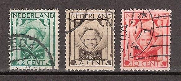 NVPH 141 - 143 geb Kinderzegels 1924 ; OUD NEDERLAND p/stuk, Postzegels en Munten, Ophalen of Verzenden, T/m 1940, Gestempeld