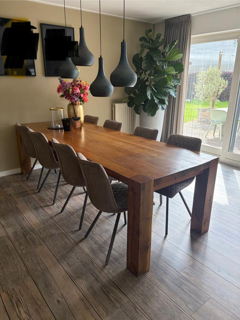 Massief eiken houten tafel 280cm x 100cm met 8 stoelen, Huis en Inrichting, Ophalen, Gebruikt, Vijf, Zes of meer stoelen, Stof