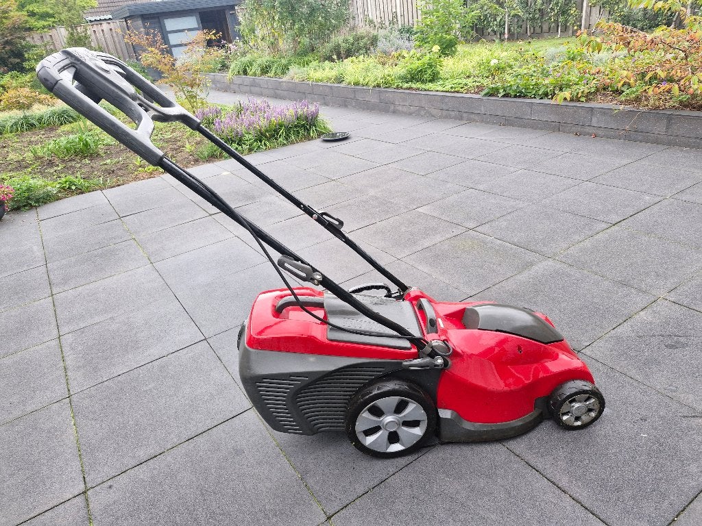 Elektrische grasmaaier Castelgarden, Ophalen, Cirkelmaaier, Gebruikt, Elektrische grasmaaier
