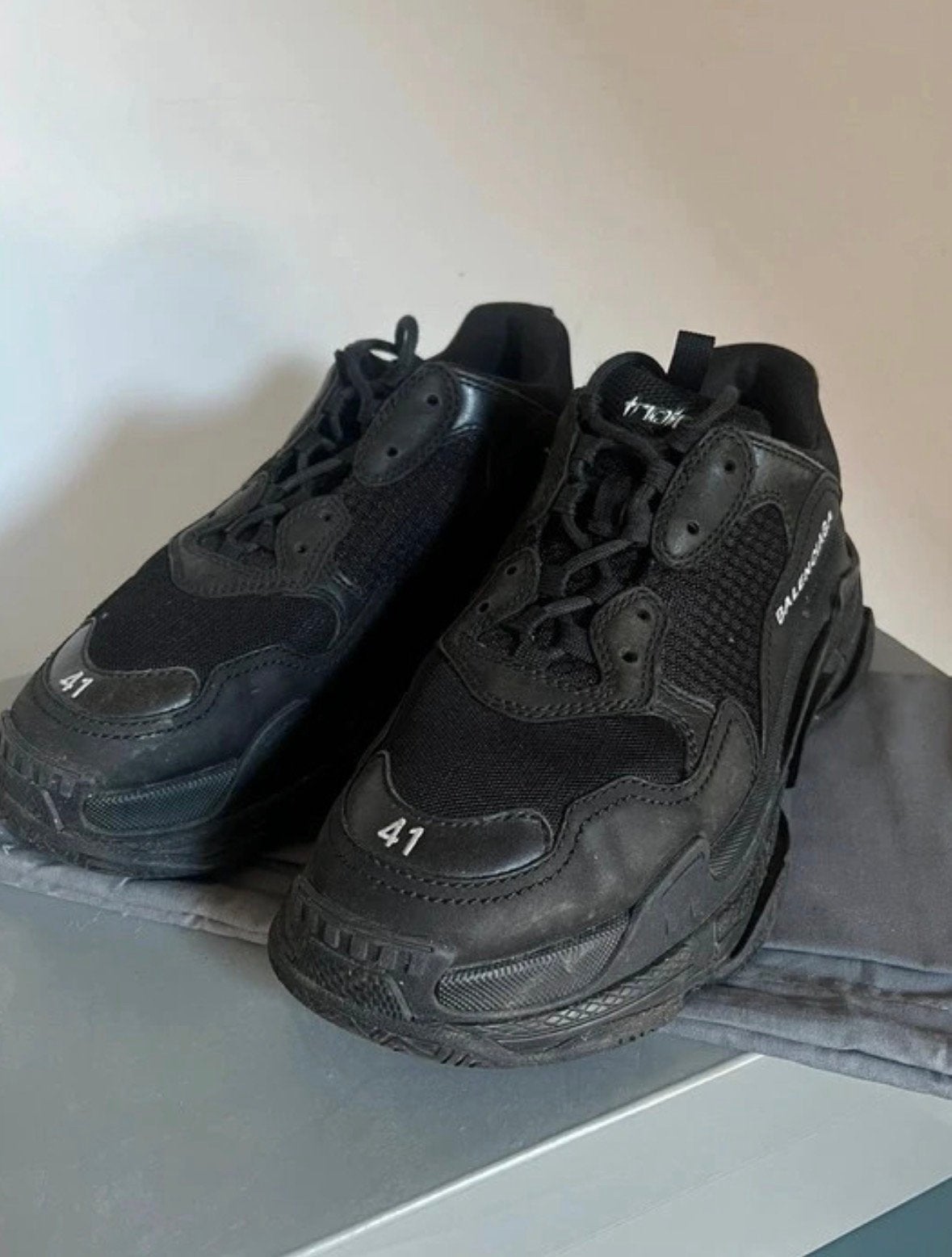 Balenciaga Triple S 41, Ophalen of Verzenden, Zo goed als nieuw