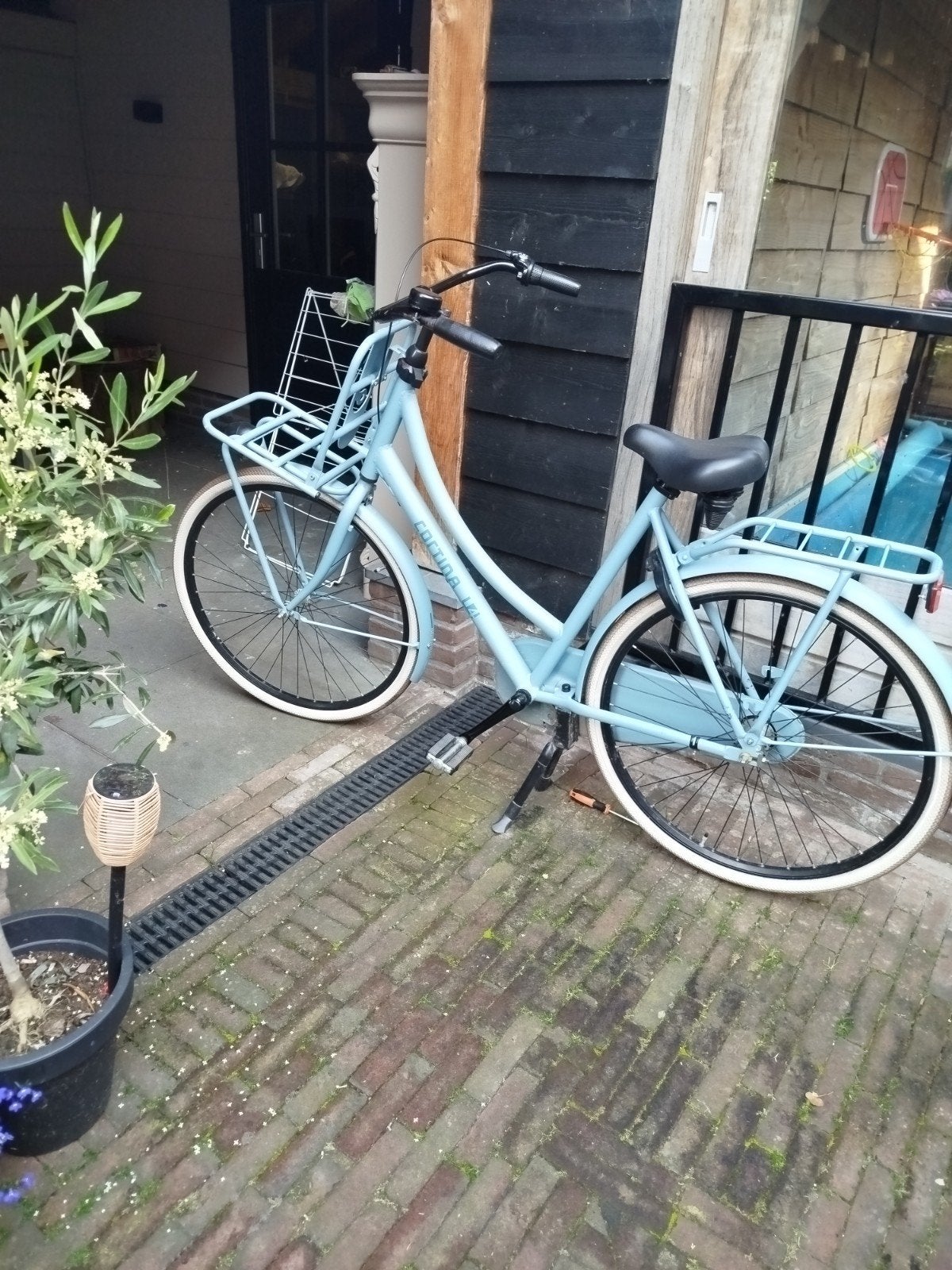 Nette gebruikte Cortina meisjes/damesfiets, Ophalen, Gebruikt