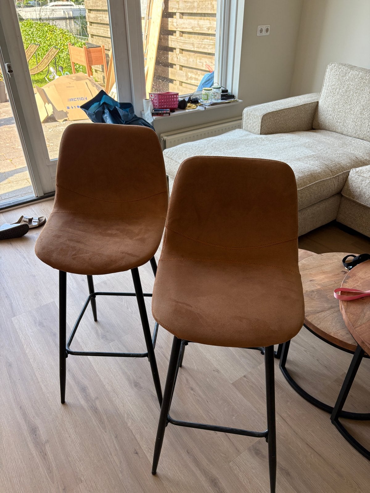 Set van 2 bar krukken - 70cm hoog, Huis en Inrichting, Ophalen, Gebruikt, Met voetsteun, 60 tot 90 cm
