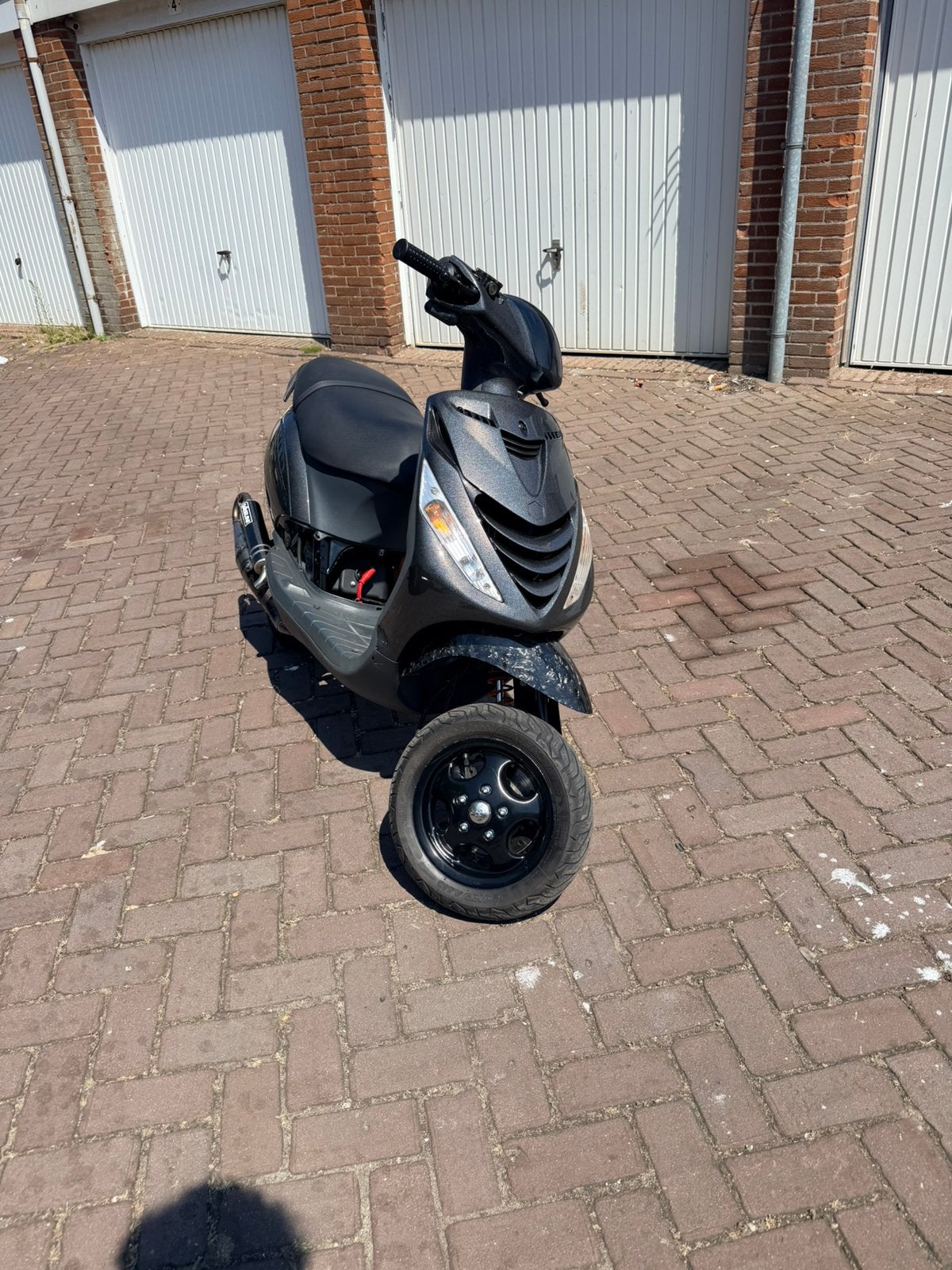 Piaggio zip 70cc 2t op brom, Fietsen en Brommers, Brommeronderdelen | Scooters, Zo goed als nieuw, Piaggio, Blok, Ophalen