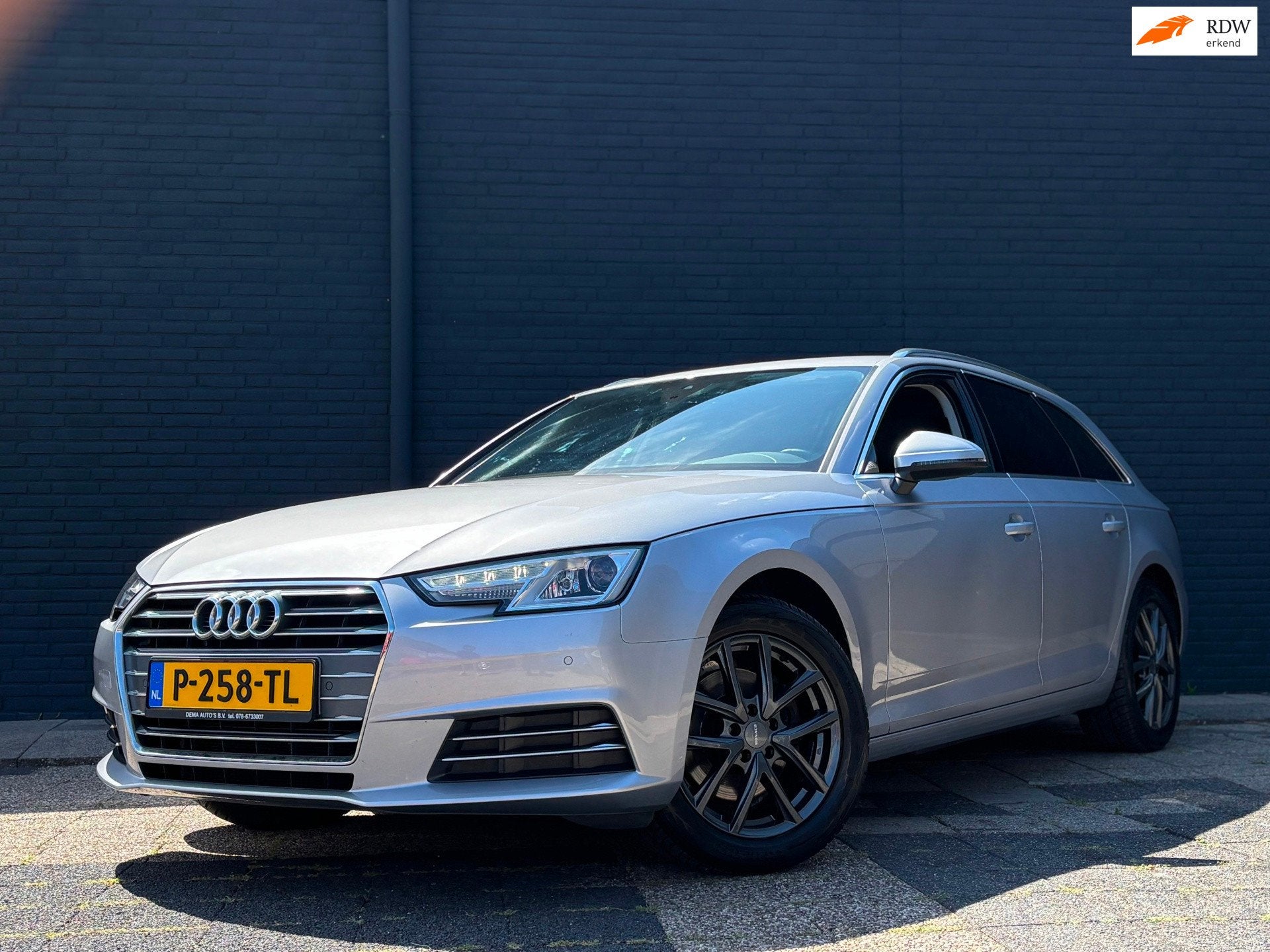 Audi A4 Avant 1.4 TFSI Design Pro Line | Trekhaak | Navi | S, Gebruikt, Euro 6, 4 cilinders, 150 pk