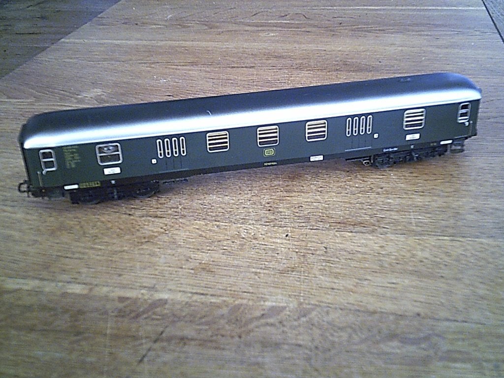 Marklin HO Bagagerijtuig met sluitverlichting nr. 4044, Wisselstroom, Gebruikt, Wagon, Ophalen of Verzenden